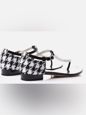 Chanel Beaded T-Strap Sandals Size 39.5C Black White Tweed Patent